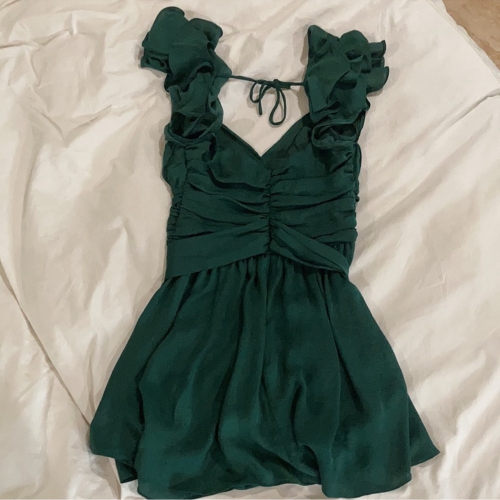 Lola Ruffle Shoulder Ruched Dress Small - Picture 13 of 14